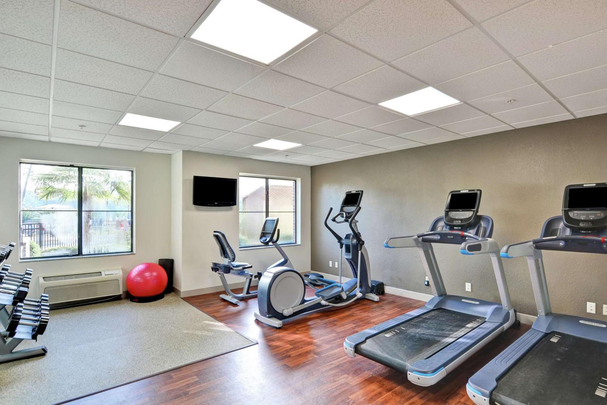 Doubletree By Hilton Hattiesburg, Ms Bagian luar foto